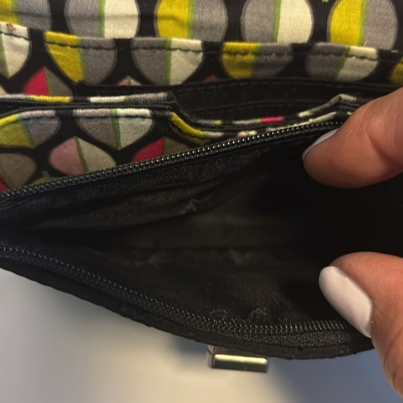 Vera Bradley Elegant Black Quilted Wallet - Picture 8 of 10